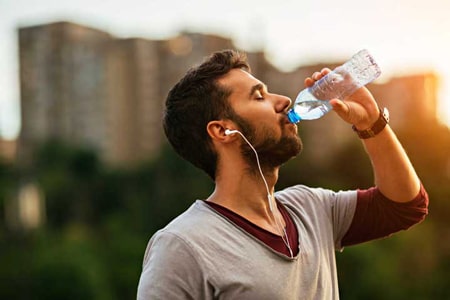 نوشیدن آب برای کاهش وزن